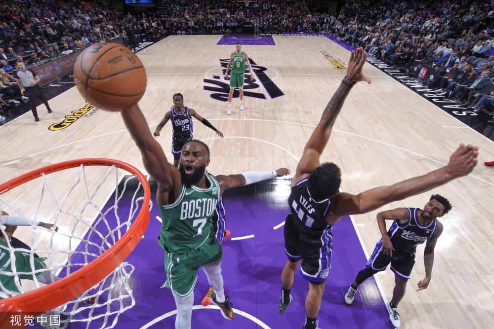 防线与中场 防线与中场