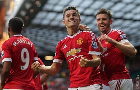 他刚到中国 他刚到中国